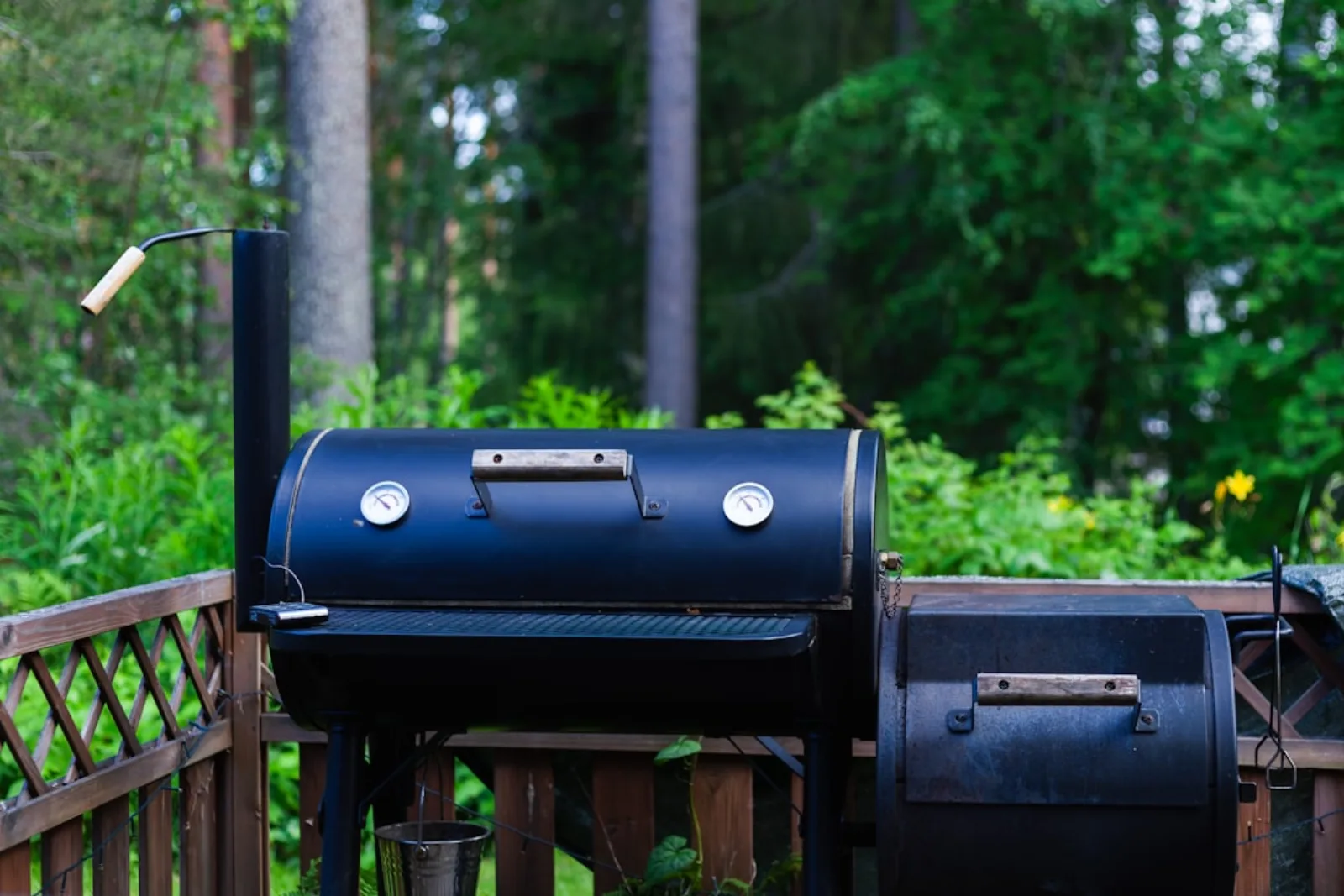 Grillträdgården: så planerar du en grillplats som håller hela året