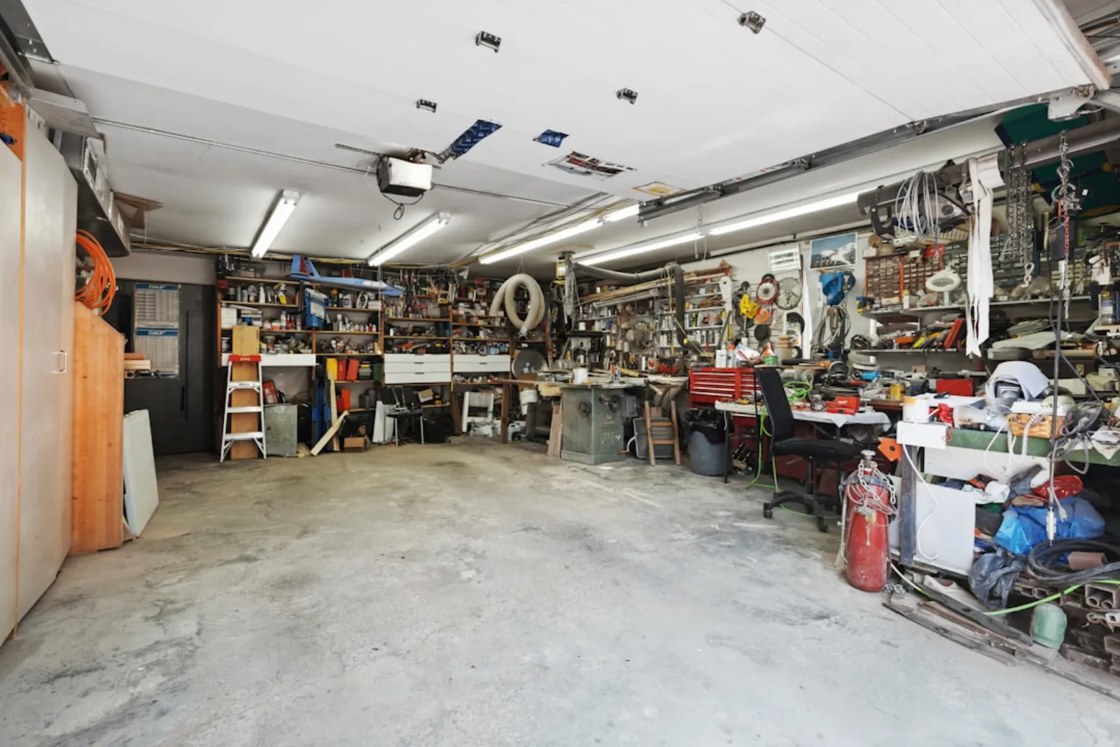Planera garage: bygga nytt eller fixa det befintliga